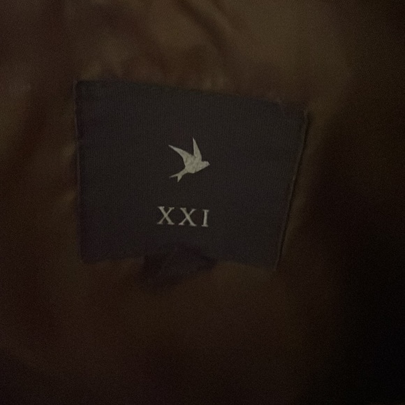 Boxy fit silky blouse - Picture 3 of 5